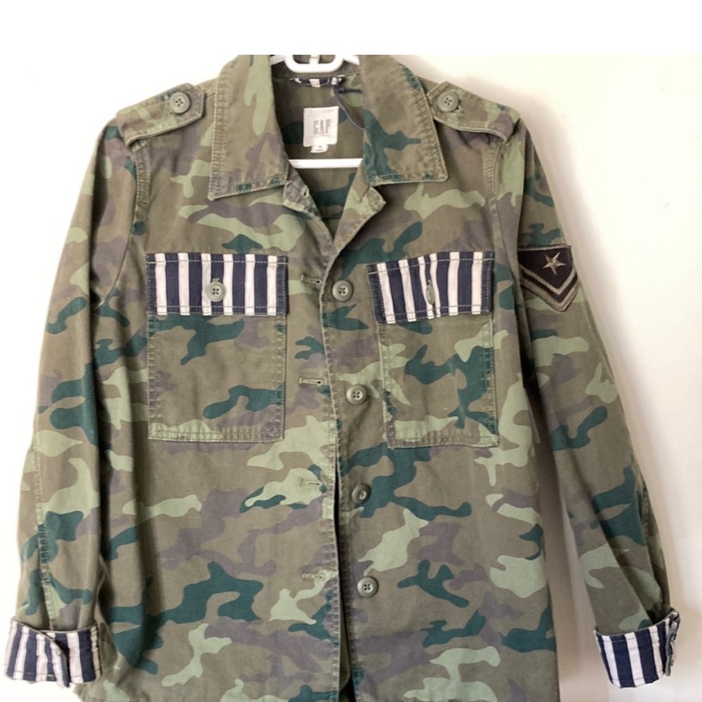 GAP -New with Tags!